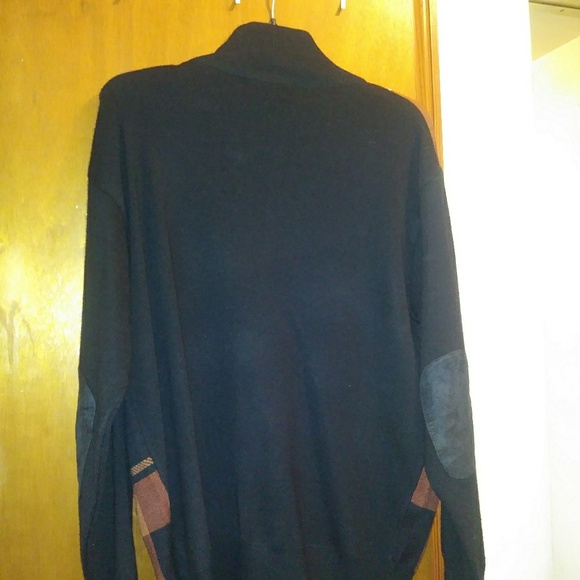 Men's Sweater - Picture 3 of 3
